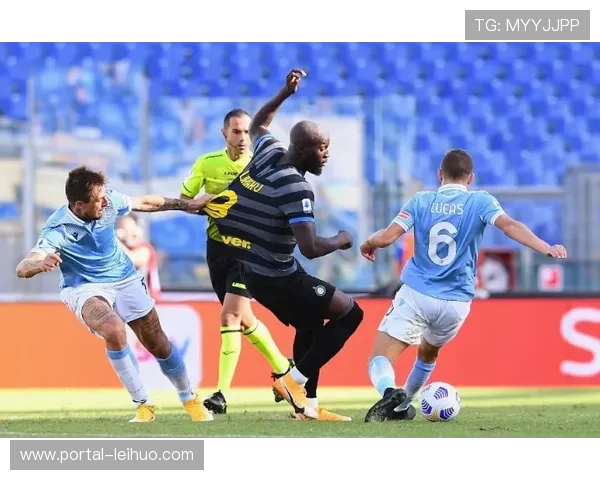 拉齐奥球迷商店推出新品 周边产品热销引发关注